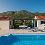 Villa Liberty